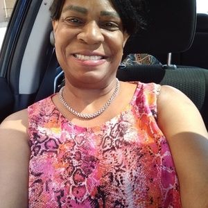 Meet your Posher, Annette